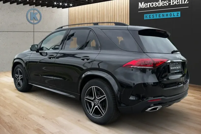 Mercedes-Benz GLE 300 din 2024 cu 15.660 km - oferta MER136976 - foto 4