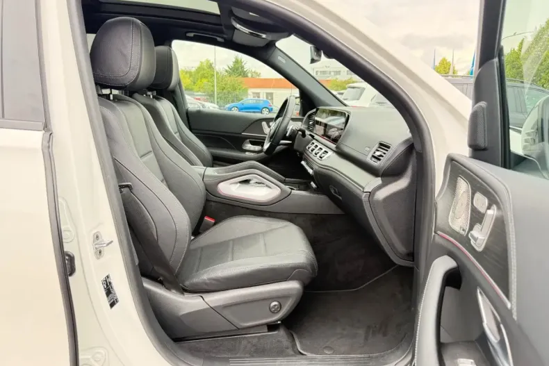 Mercedes-Benz GLE 400 din 2023 cu 42.660 km - oferta MER136986 - foto 12