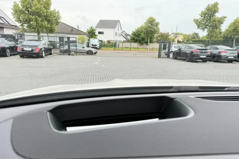 Mercedes-Benz GLE 400 din 2023 cu 42.660 km - oferta MER136986 - foto 22