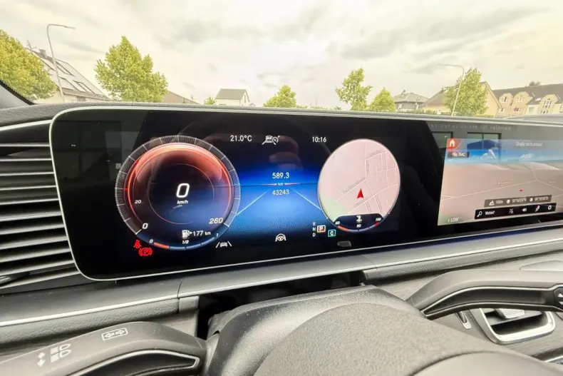 Mercedes-Benz GLE 400 din 2023 cu 42.660 km - oferta MER136986 - foto 26