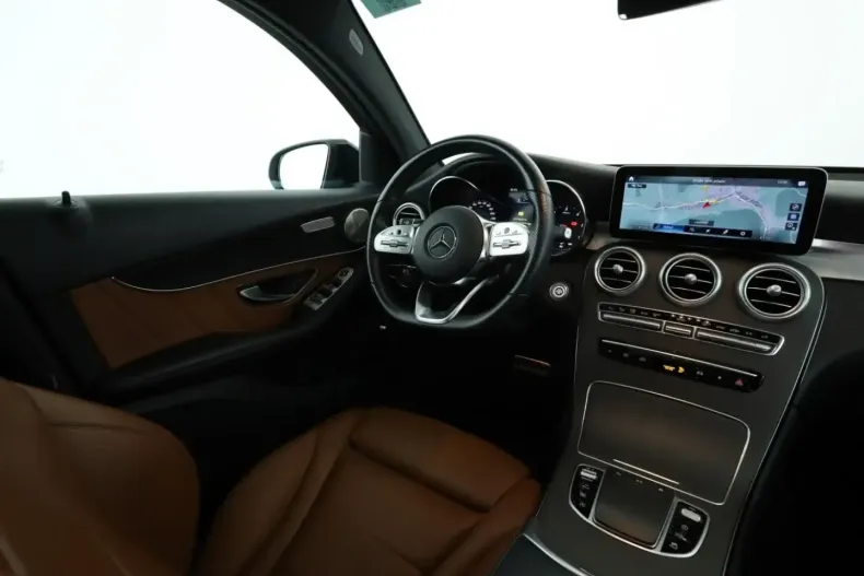 Mercedes-Benz GLC 220 din 2021 cu 59.365 km - oferta MER136994 - foto 10