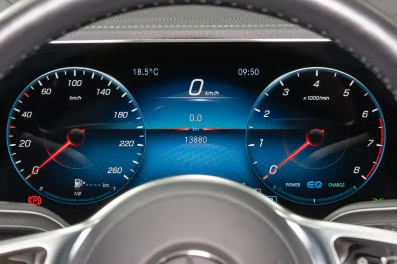 Mercedes-Benz GLE 450 din 2024 cu 13.878 km - oferta MER136997 - foto 22