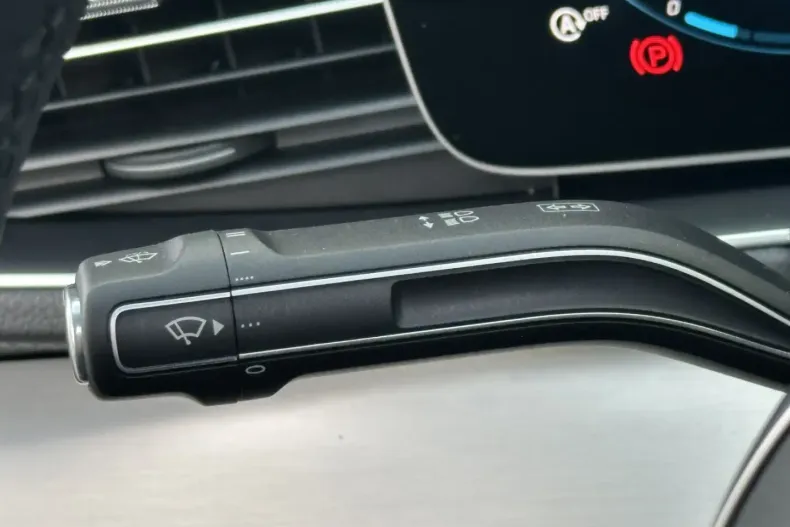 Mercedes-Benz GLE 400 din 2023 cu 21.220 km - oferta MER136999 - foto 12