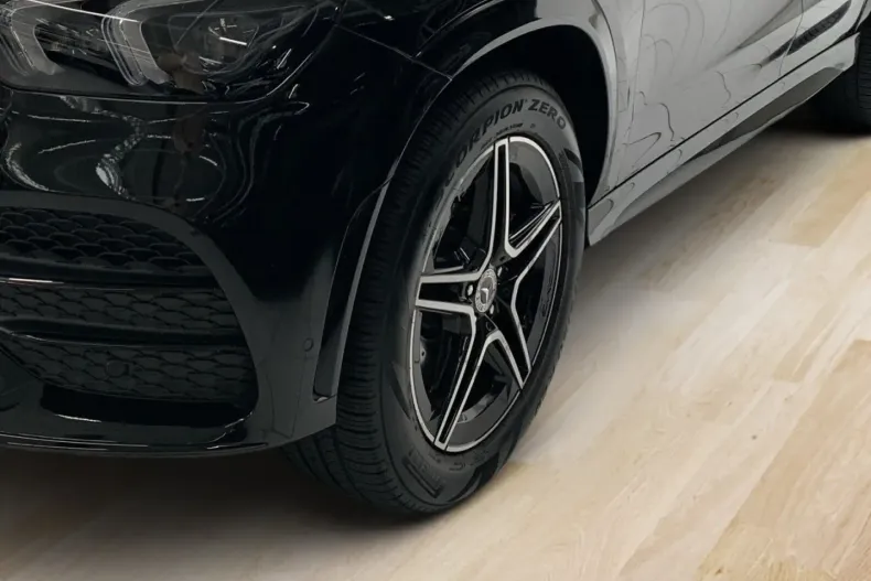 Mercedes-Benz GLE 300 din 2024 cu 12.363 km - oferta MER137004 - foto 6