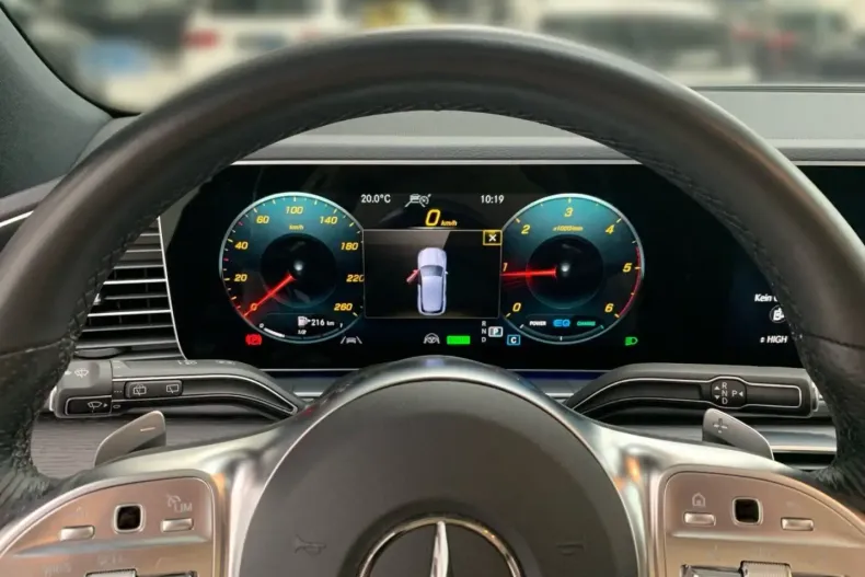 Mercedes-Benz GLE 300 din 2024 cu 12.363 km - oferta MER137004 - foto 8