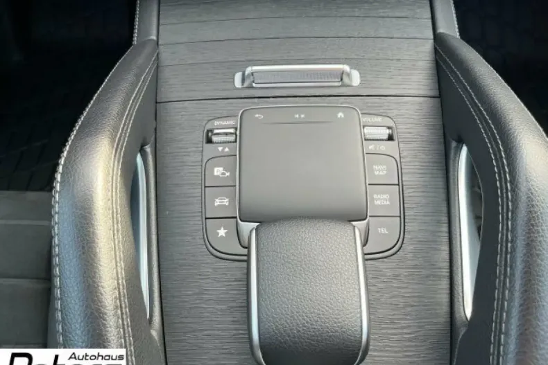 Mercedes-Benz GLE 400 din 2023 cu 59.900 km - oferta MER137009 - foto 16