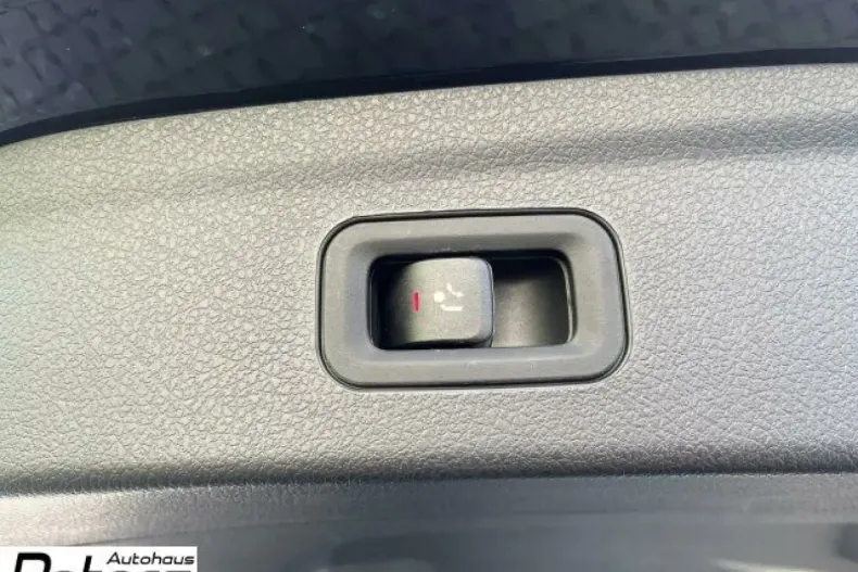 Mercedes-Benz GLE 400 din 2023 cu 59.900 km - oferta MER137009 - foto 29