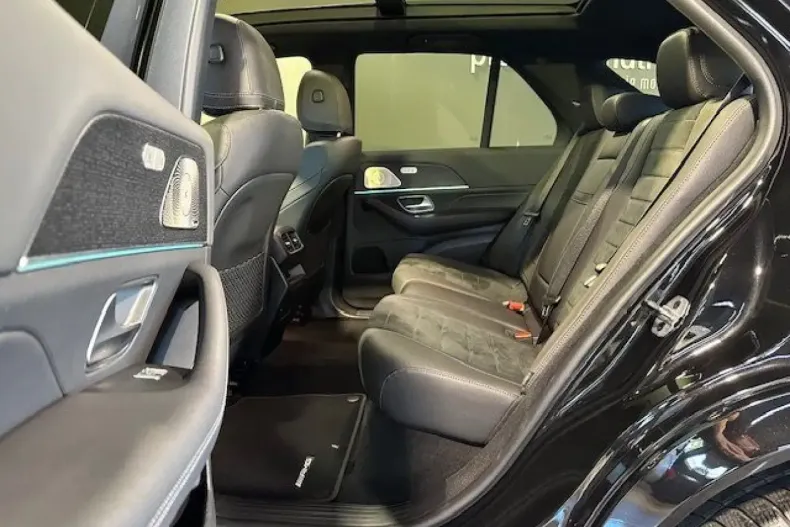 Mercedes-Benz GLE 300 din 2024 cu 18.091 km - oferta MER137014 - foto 10