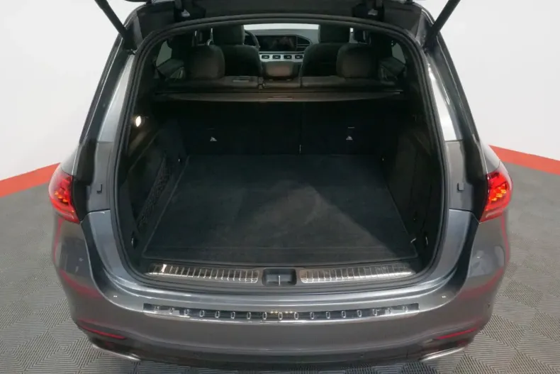 Mercedes-Benz GLE 580 din 2023 cu 65.942 km - oferta MER137017 - foto 33