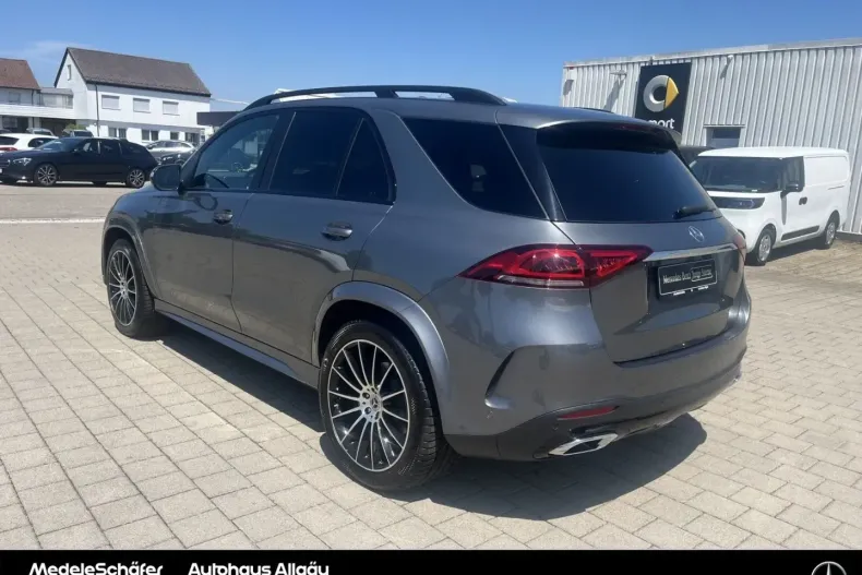 Mercedes-Benz GLE 300 din 2024 cu 13.849 km - oferta MER137026 - foto 3