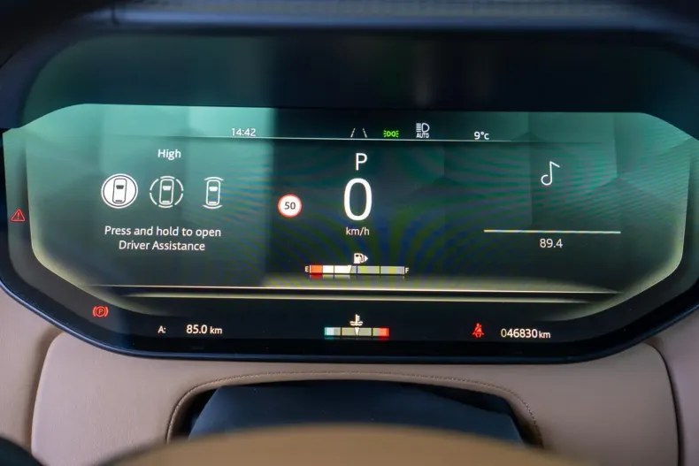 Land Rover Range Rover din 2024 cu 46.830 km - oferta LAN137031 - foto 12