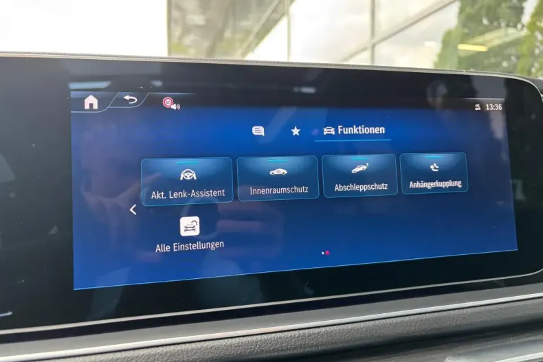 Mercedes-Benz GLE 300 din 2024 cu 16.000 km - oferta MER137033 - foto 20