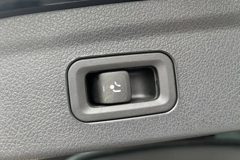 Mercedes-Benz GLE 300 din 2024 cu 16.000 km - oferta MER137033 - foto 30