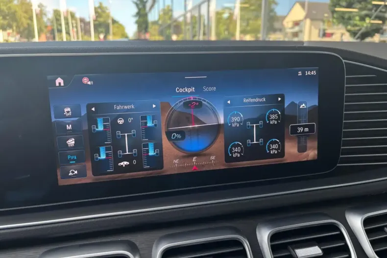 Mercedes-Benz GLE 300 din 2024 cu 18.000 km - oferta MER137034 - foto 23