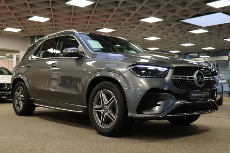 Mercedes-Benz GLE 400 din 2024 cu 13.800 km - oferta MER137036 - foto 3