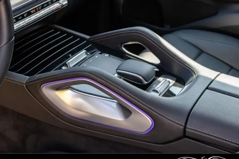 Mercedes-Benz GLE 300 din 2024 cu 19.750 km - oferta MER137038 - foto 19