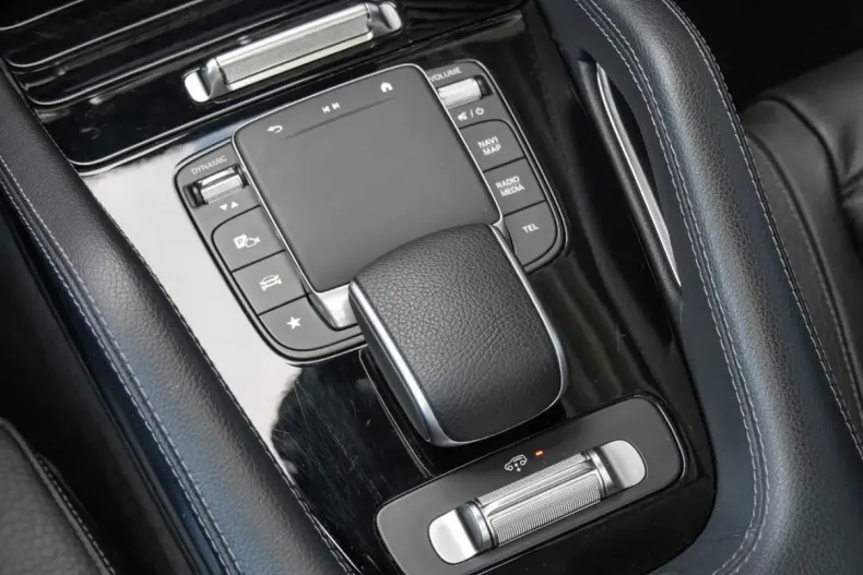 Mercedes-Benz GLE 350 din 2024 cu 17.604 km - oferta MER137039 - foto 10