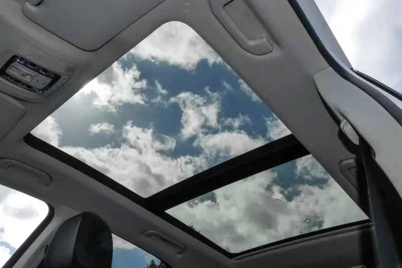 Mercedes-Benz GLE 350 din 2024 cu 17.604 km - oferta MER137039 - foto 11