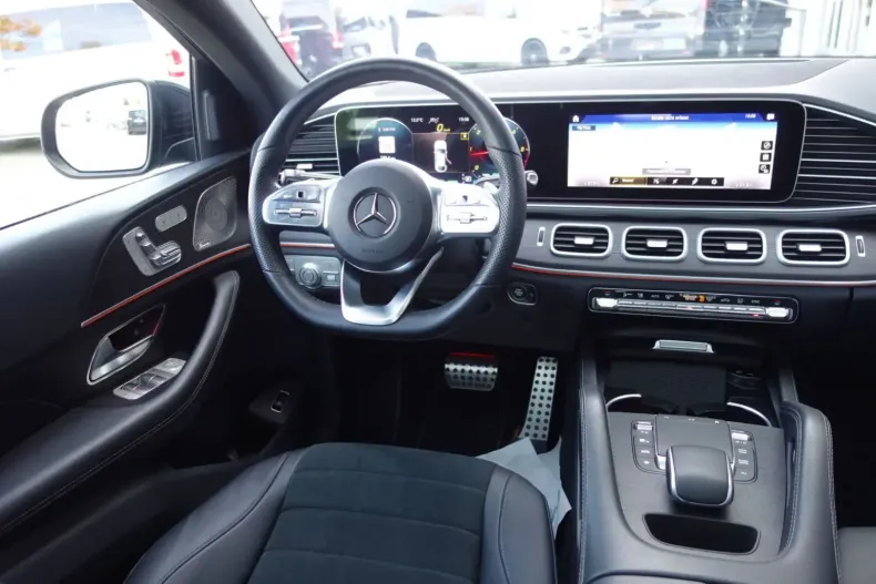 Mercedes-Benz GLE 300 din 2023 cu 44.100 km - oferta MER137045 - foto 4