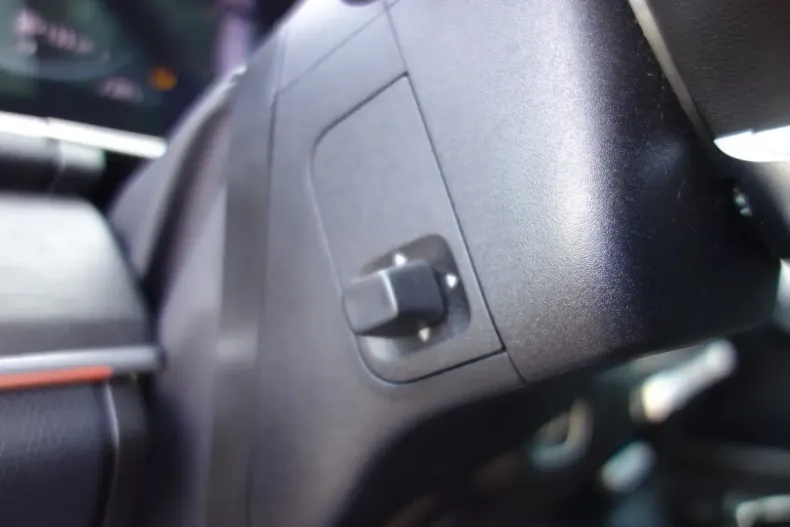 Mercedes-Benz GLE 300 din 2023 cu 44.100 km - oferta MER137045 - foto 25