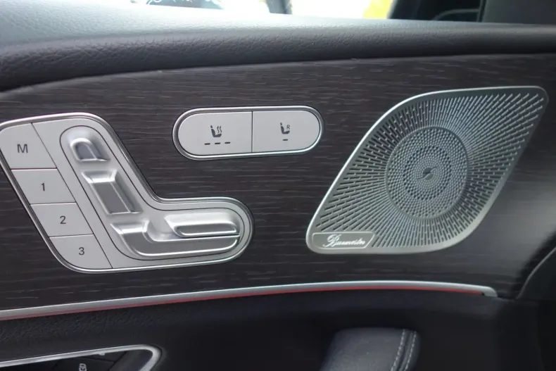 Mercedes-Benz GLE 300 din 2023 cu 44.100 km - oferta MER137045 - foto 27