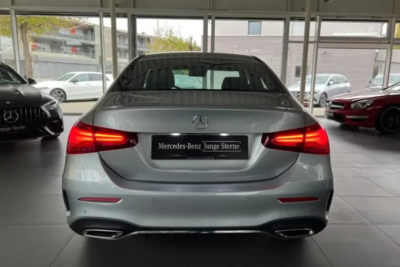 Mercedes-Benz A 180 din 2024 cu 11.651 km - oferta MER137054 - foto 6