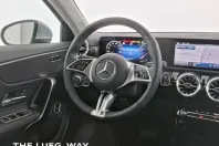 Mercedes-Benz A 200 din 2024 cu 9.721 km - oferta MER137059 - foto 4