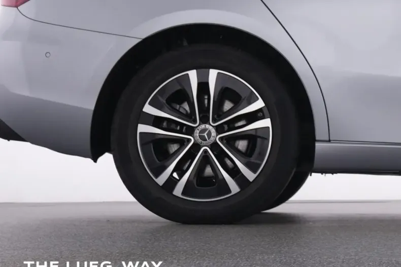 Mercedes-Benz A 200 din 2024 cu 9.721 km - oferta MER137059 - foto 22