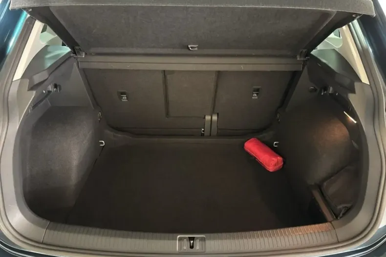 Volkswagen Tiguan din 2021 cu 75.685 km - oferta VOL137064 - foto 6