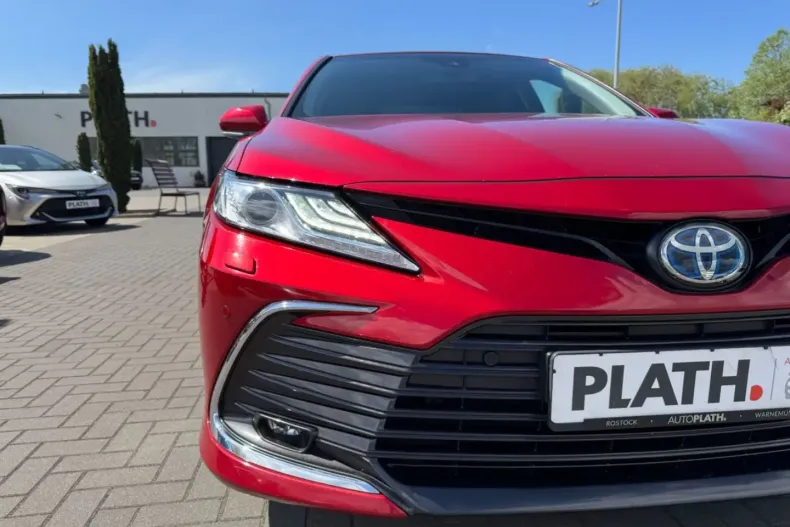 Toyota Camry din 2021 cu 86.695 km - oferta TOY137076 - foto 4