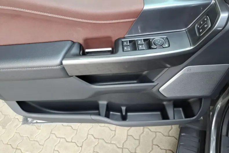 Ford F 150 din 2024 cu 12.500 km - oferta FOR137078 - foto 10