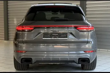Porsche Cayenne din 2020 - oferta POR137085