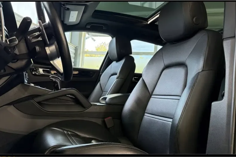 Porsche Cayenne din 2020 cu 48.600 km - oferta POR137085 - foto 9