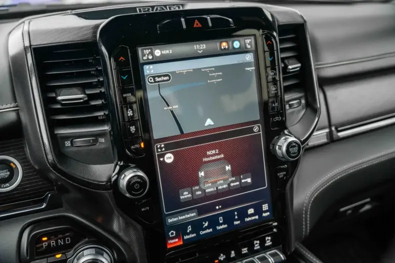 Dodge RAM din 2023 cu 19.487 km - oferta DOD137098 - foto 21