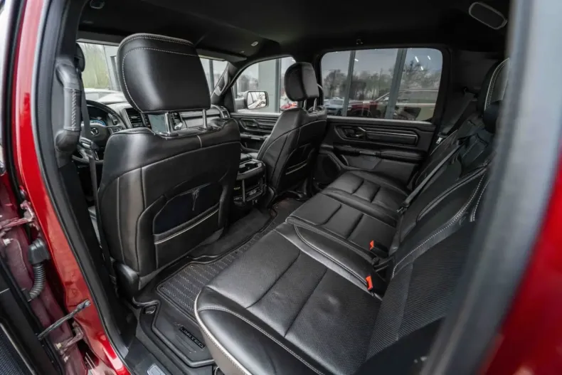 Dodge RAM din 2023 cu 19.487 km - oferta DOD137098 - foto 24