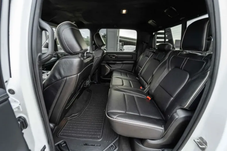 Dodge RAM din 2024 cu 16.666 km - oferta DOD137101 - foto 42