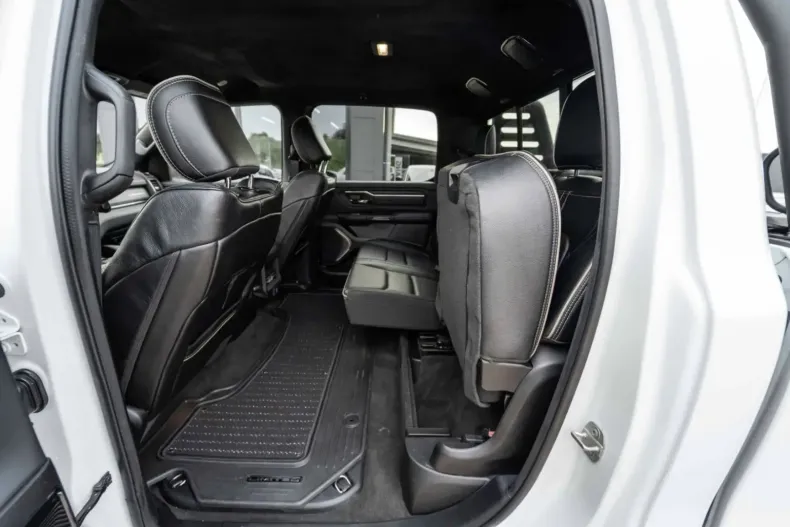 Dodge RAM din 2024 cu 16.666 km - oferta DOD137101 - foto 43