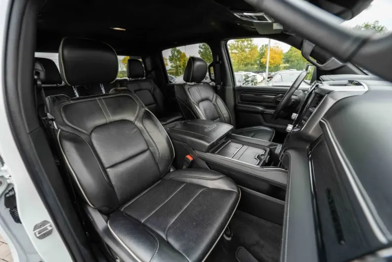 Dodge RAM din 2024 cu 16.666 km - oferta DOD137101 - foto 46