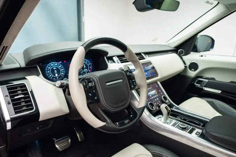 Land Rover Range Rover din 2021 cu 31.807 km - oferta LAN137103 - foto 12