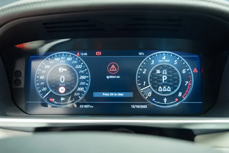 Land Rover Range Rover din 2021 cu 31.807 km - oferta LAN137103 - foto 14