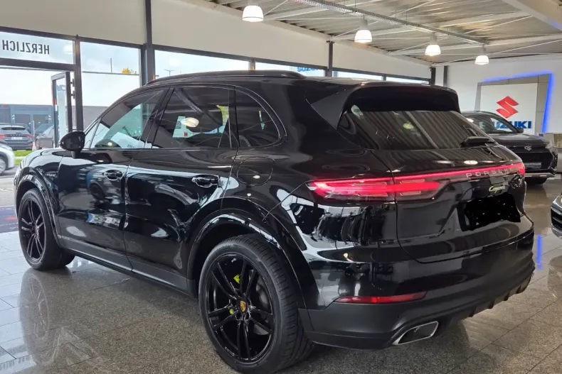 Porsche Cayenne din 2021 cu 64.990 km - oferta POR137104 - foto 2