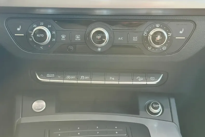 Audi Q5 din 2020 cu 81.400 km - oferta AUD137107 - foto 12