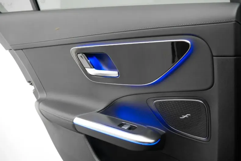 Mercedes-Benz C 300 din 2021 cu 94.300 km - oferta MER137109 - foto 12