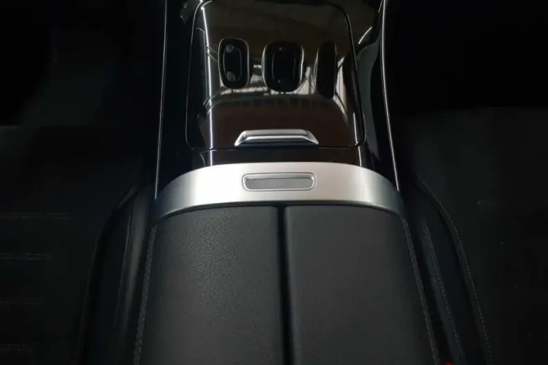 Mercedes-Benz C 220 din 2022 cu 93.483 km - oferta MER137111 - foto 5