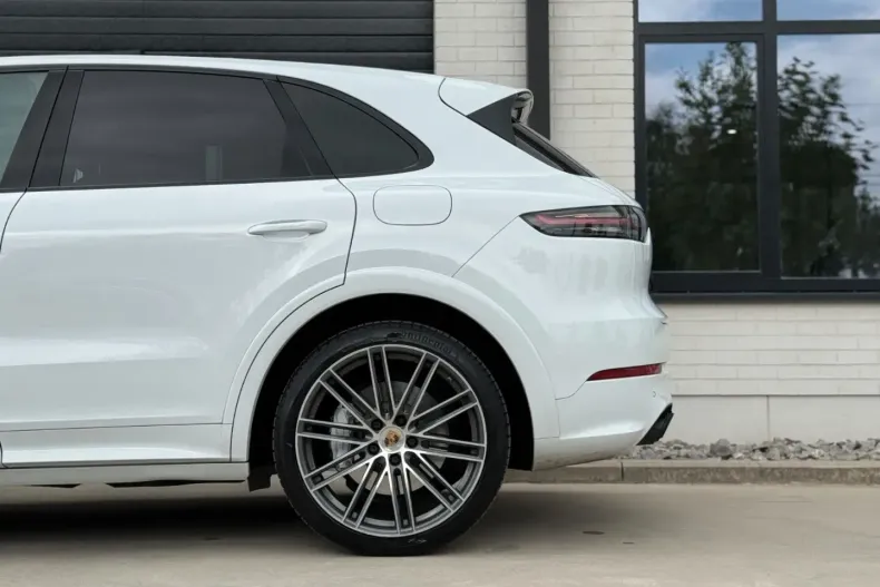 Porsche Cayenne din 2021 cu 94.860 km - oferta POR137119 - foto 8
