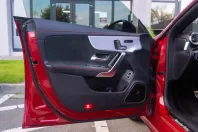 Mercedes-Benz CLA 200 din 2023 cu 22.000 km - oferta MER137124 - foto 11