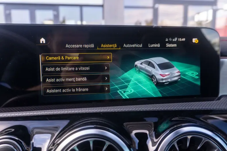 Mercedes-Benz CLA 200 din 2023 cu 22.000 km - oferta MER137124 - foto 21