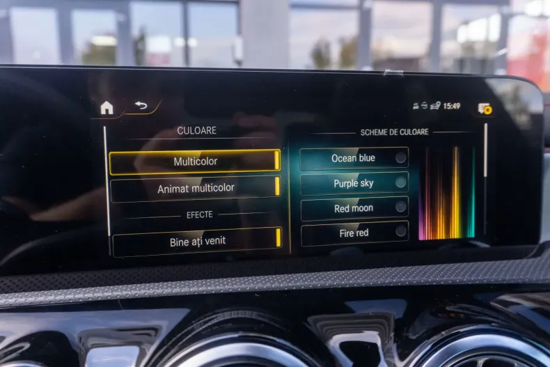 Mercedes-Benz CLA 200 din 2023 cu 22.000 km - oferta MER137124 - foto 23