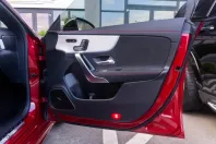 Mercedes-Benz CLA 200 din 2023 cu 22.000 km - oferta MER137124 - foto 30