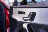 Mercedes-Benz CLA 200 din 2023 cu 22.000 km - oferta MER137124 - foto 31